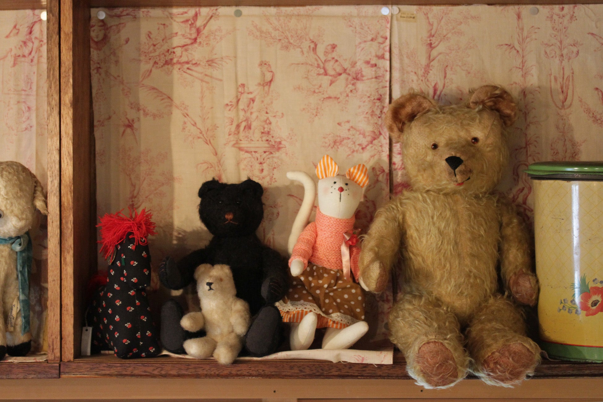 Teddybear Doll Figurine – デイジーストア