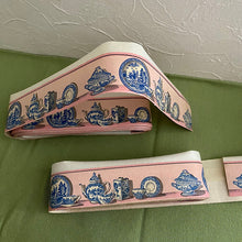 画像をギャラリービューアに読み込む, ピンク系の棚縁飾り(紙製・2個)【アウトレット】