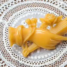 画像をギャラリービューアに読み込む, セルロイドハンドモチーフブローチ