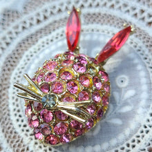画像をギャラリービューアに読み込む, ピンクラインストーンのラビットブローチ