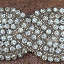 画像をギャラリービューアに読み込む, リボン型ラインストーンブローチ