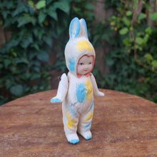 画像をギャラリービューアに読み込む, イースターバニービスクドール (イエロー×ブルーA)