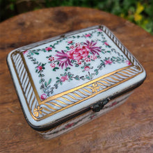 画像をギャラリービューアに読み込む, 花模様トリンケットボックス【送料無料】
