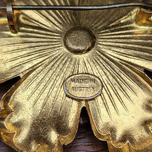 画像をギャラリービューアに読み込む, パープルエナメルブローチ