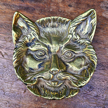 画像をギャラリービューアに読み込む, キャットアッシュトレイ(A)