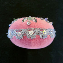 画像をギャラリービューアに読み込む, ピンクベルベットピンクッション