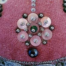 画像をギャラリービューアに読み込む, ピンクベルベットピンクッション