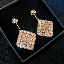 画像をギャラリービューアに読み込む, スワロフスキーガラスイヤリング