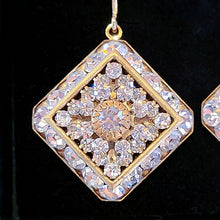 画像をギャラリービューアに読み込む, スワロフスキーガラスイヤリング