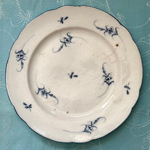 画像をギャラリービューアに読み込む, 青い小枝柄(ブランディーユ)皿【送料無料】