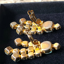 画像をギャラリービューアに読み込む, ライトブルーラインストーンイヤリング