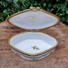 画像をギャラリービューアに読み込む, 菱形手描きトリンケットBOX