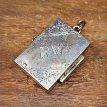 画像をギャラリービューアに読み込む, シルバーピルボックスペンダントヘッド【送料無料】