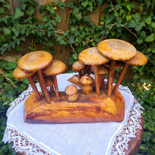 画像をギャラリービューアに読み込む, キノコオブジェ