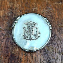 画像をギャラリービューアに読み込む, M.O.P.シルバーブローチ