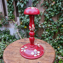 画像をギャラリービューアに読み込む, 赤ハットスタンド