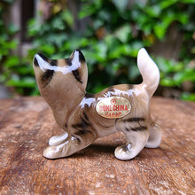 画像をギャラリービューアに読み込む, キャットフィギュリン(縞模様子猫)