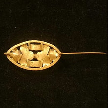 画像をギャラリービューアに読み込む, 緑ラインストーン入りブローチ