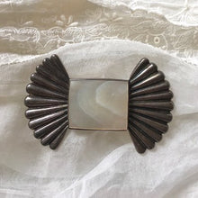 画像をギャラリービューアに読み込む, スターリングリボンブローチ