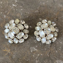 画像をギャラリービューアに読み込む, フロスト×クリア ラインストーンイヤリング