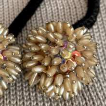 画像をギャラリービューアに読み込む, ビーズポンポンラリエット