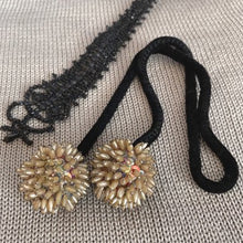 画像をギャラリービューアに読み込む, ビーズポンポンラリエット