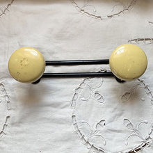 画像をギャラリービューアに読み込む, コートフック(クリーム色×黒)