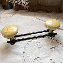 画像をギャラリービューアに読み込む, コートフック(クリーム色×黒)