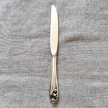 画像をギャラリービューアに読み込む, スズランシルバーバターナイフ