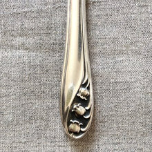 画像をギャラリービューアに読み込む, スズランシルバーバターナイフ