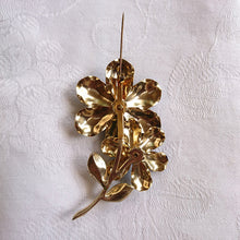 画像をギャラリービューアに読み込む, 濃紺エナメル花ブローチ