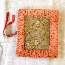 画像をギャラリービューアに読み込む, ベロアハンカチケース