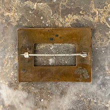 画像をギャラリービューアに読み込む, スズランエナメルブローチ