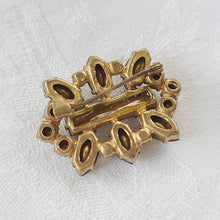 画像をギャラリービューアに読み込む, モーブ色ラインストーンブローチ