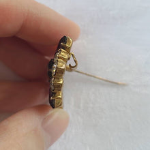 画像をギャラリービューアに読み込む, モーブ色ラインストーンブローチ