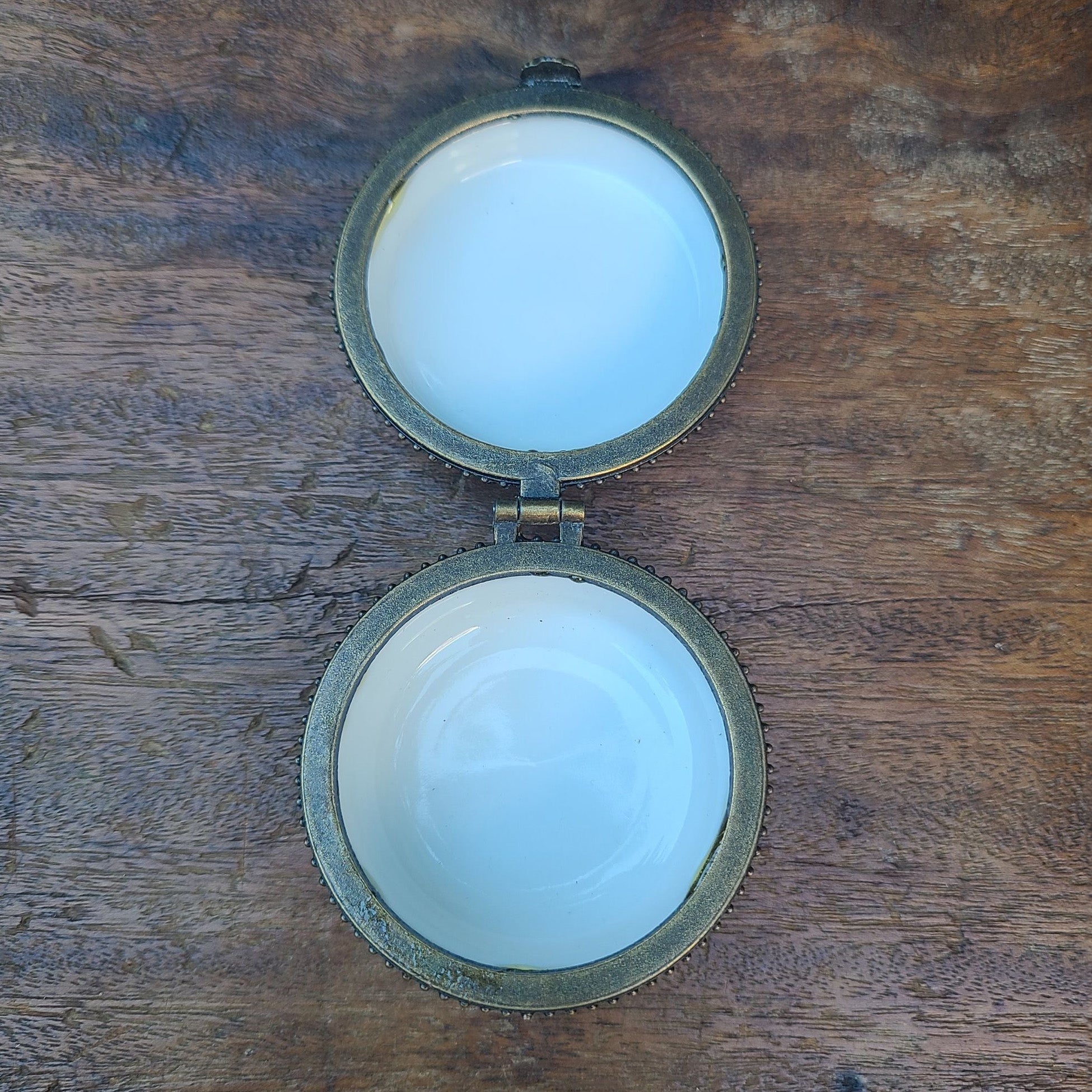 トリンケットボックス 薔薇 FINE PORCELAIN 陶器 フランス