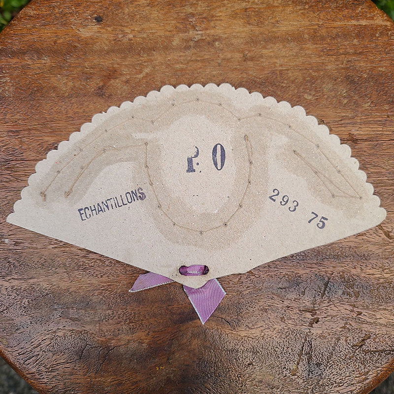 扇型ビーズサンプラー (貴婦人) フランス | アンティーク