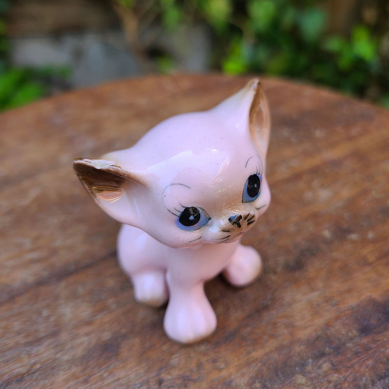 ピンクキャットフィギュリン 猫 陶器 置物 | アンティーク ピンクキャットフィギュリン 猫 陶器 置物 | アンティーク