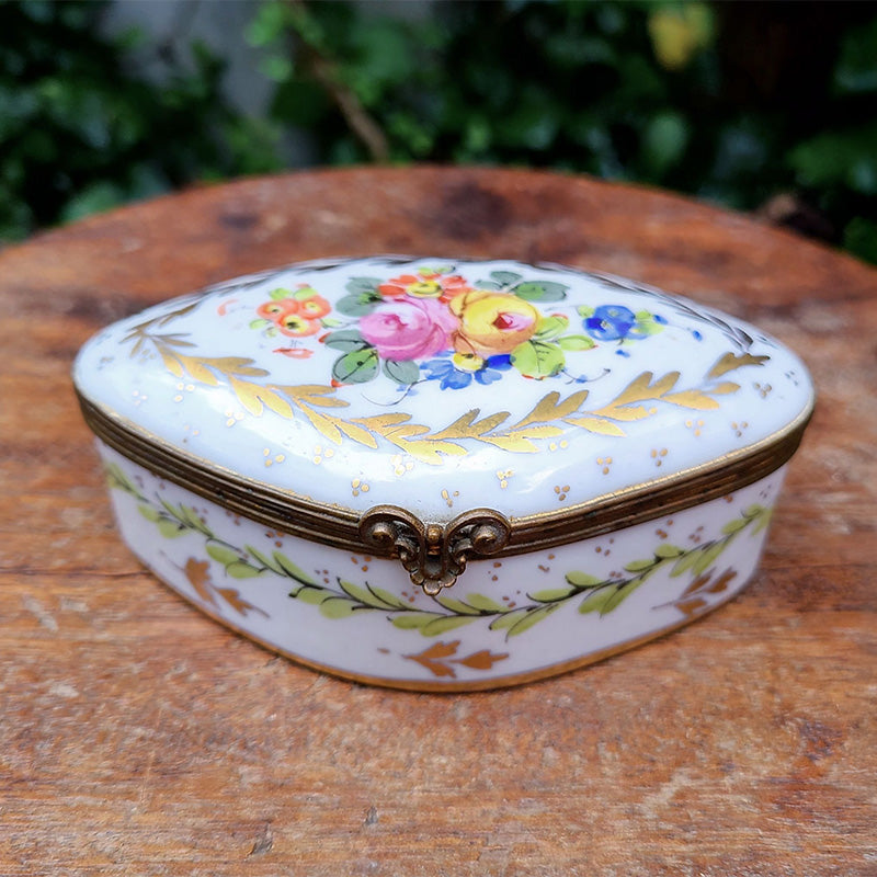 アンティーク雑貨　ブロンズ製　エンジェル　小物入れ　非常に高額品 Interior goods インテリア小物 | アンティーク・ヴィンテージ