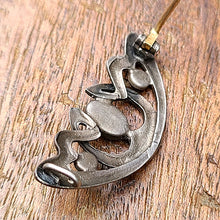 画像をギャラリービューアに読み込む, ピーコックアイガラスブローチ【送料無料】
