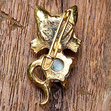 画像をギャラリービューアに読み込む, キャットブローチ
