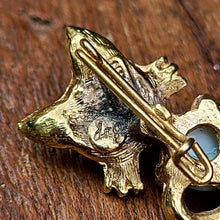 画像をギャラリービューアに読み込む, キャットブローチ
