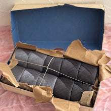 画像をギャラリービューアに読み込む, D.M.Cグレー系刺繍糸セット
