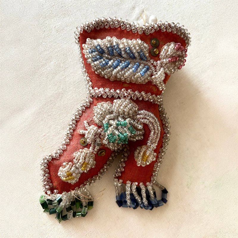 ビーズブーツピンクッション