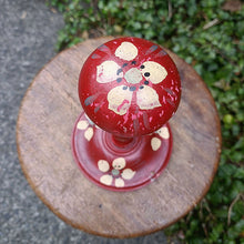 画像をギャラリービューアに読み込む, 赤ハットスタンド
