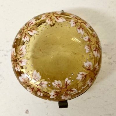 フランスアンティーク　トリンケットボックス　小物入れ　エナメルガラス アイルランドヴィンテージ小物入れクラダリング付ガラストリンケット
