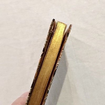 布表紙の小さな本(黒ペイズリー) – デイジーストア